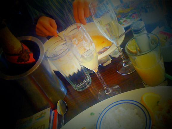 endless-champagne endless-champagne